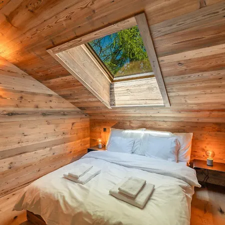 Plalessu - Latitude Champery * Val d'Illiez