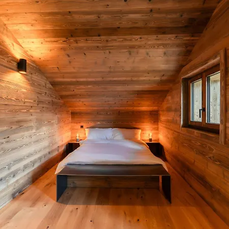 Plalessu - Latitude Champery * Val d'Illiez