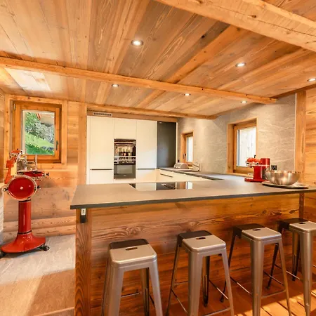 Plalessu - Latitude Champery Chalet