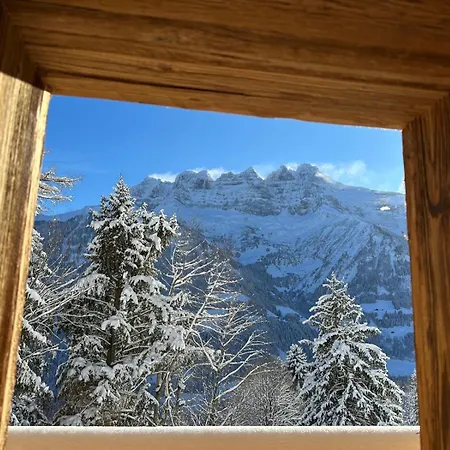 Plalessu - Latitude Champery Alpehytte